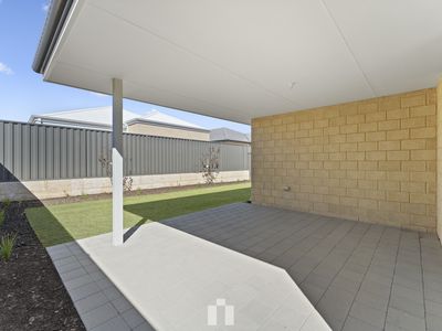30 FURLING GROVE, Baldivis