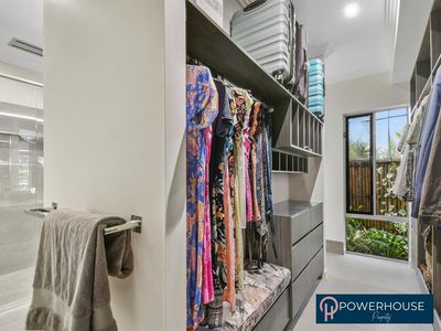 12 Castleton Ent, Smithfield