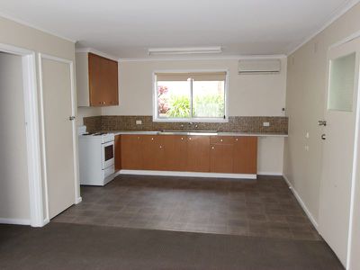 6 / 145 Barrabool Road, Highton