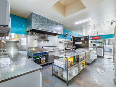 Salt Water Breeze Cafe & Takeaway