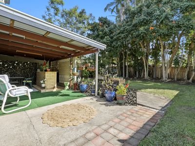 15 Chaplain Avenue, Manunda