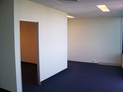9 Lawson St , Southport