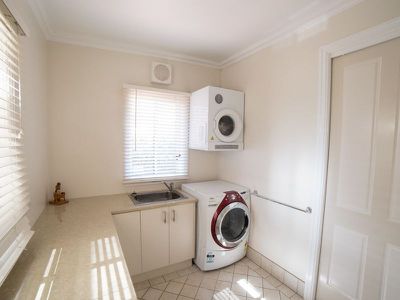 120 Bultje Street, Dubbo