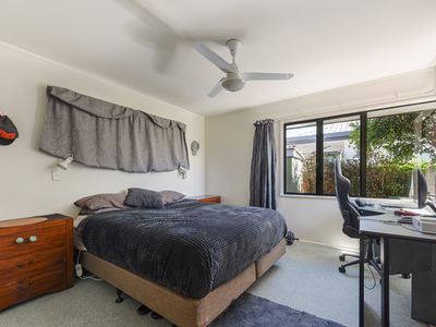 36 Willow Avenue, Stoke