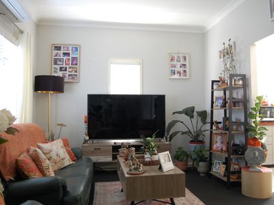 12 Moore Street, Collie