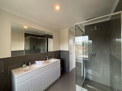 41 Curlew Point Drive, Patterson Lakes