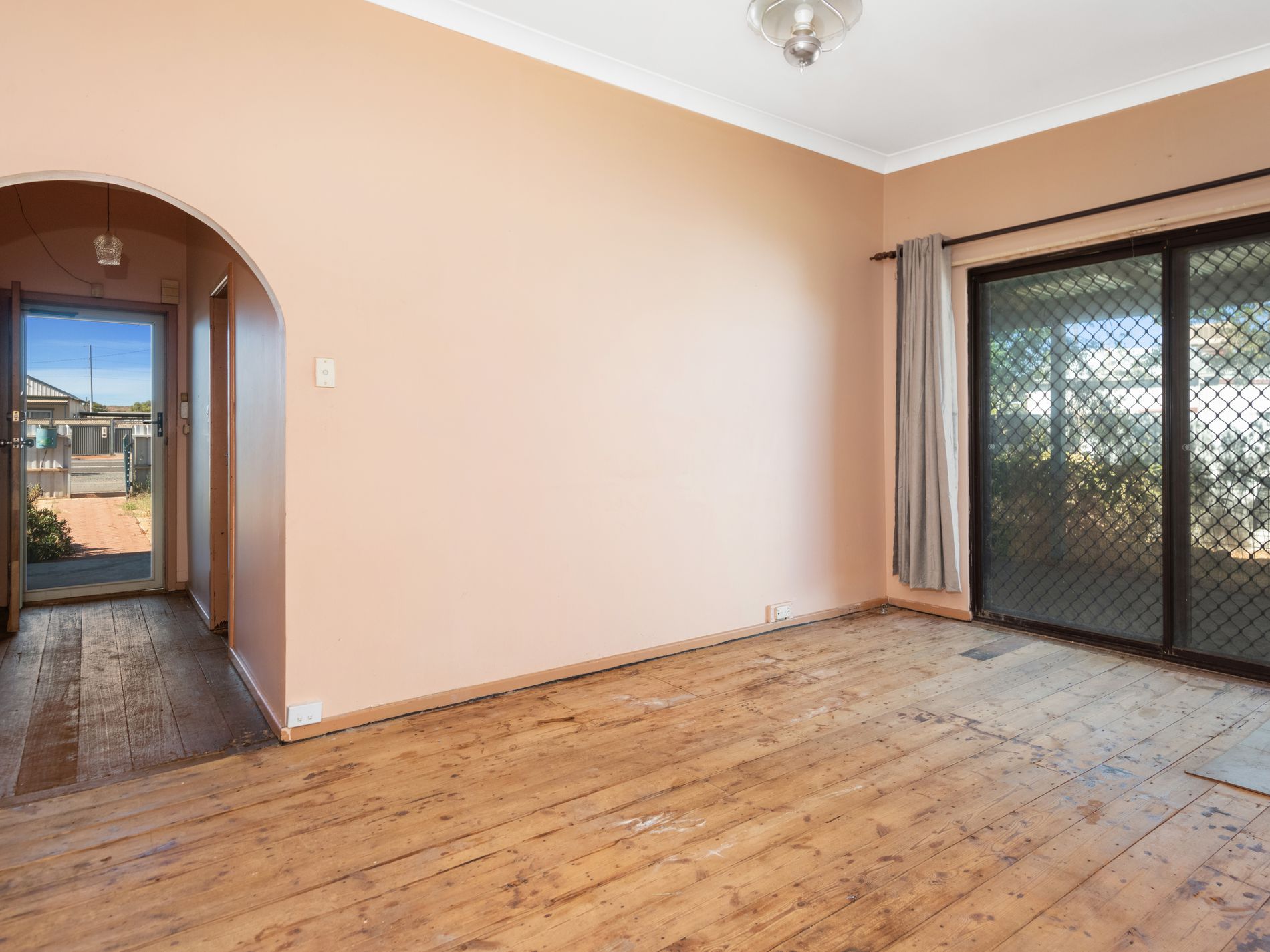 118 Federal Road, Boulder