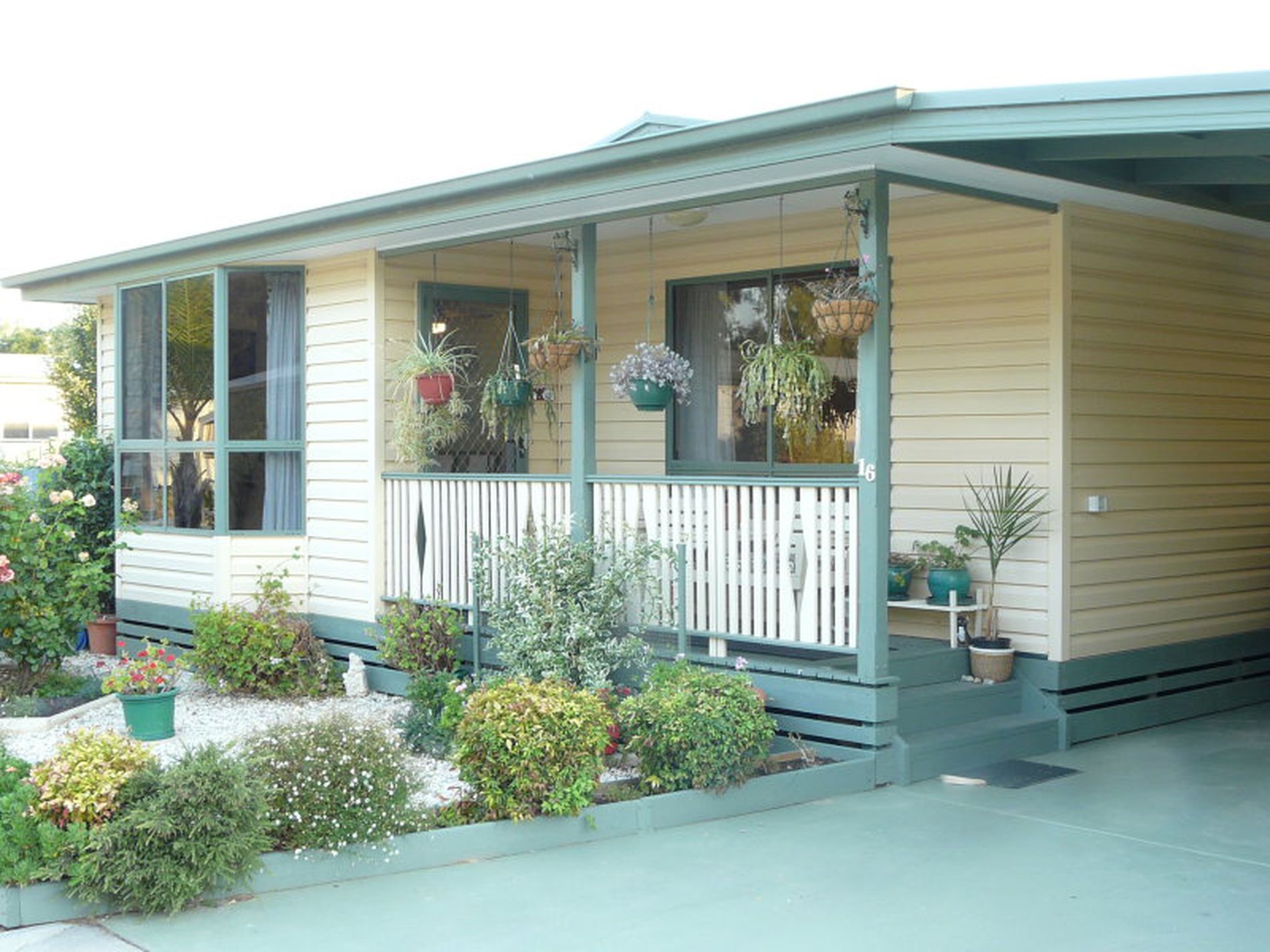 16 / 127 High Street, Nagambie