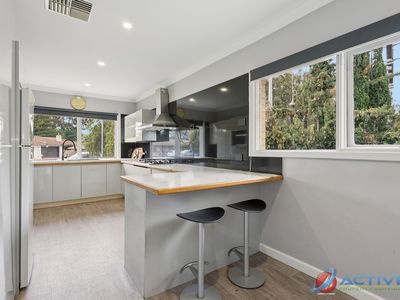 49 Arlunya Avenue, Belmont