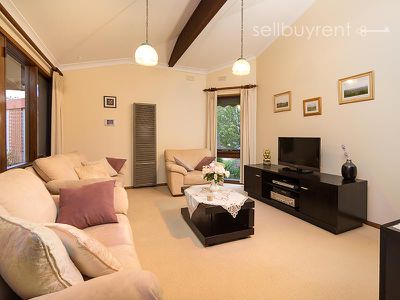 2 OPAL COURT, Wodonga
