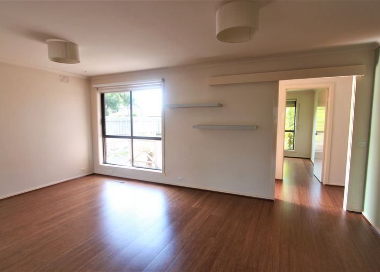 1 / 10 Willow Glen Court, Dingley Village