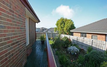 11 Redmore Court, Berwick