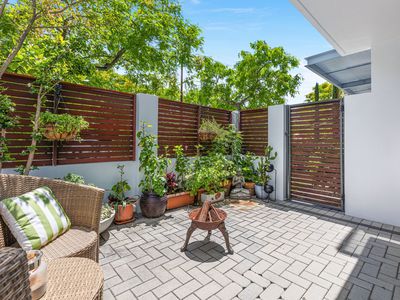 1 / 111 Summers Street, Perth