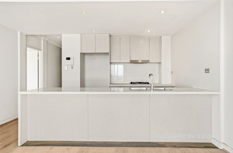 e504 / 81-86 Courallie Avenue, Homebush West