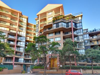 213 / 2-26 Wattle Crescent, Pyrmont