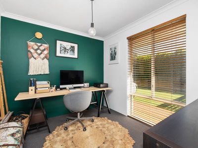 6 Baxter Close, Huntingdale