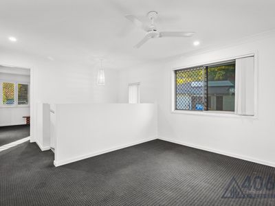 87 Honeyeater Crescent, Moggill