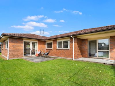 256 Royal Road, Massey