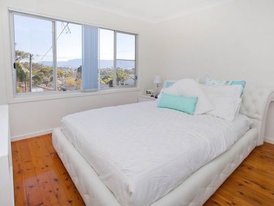 41 Bright Parade, Dapto