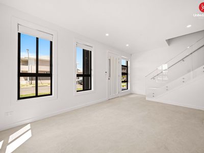 16a Flood Ave, Austral