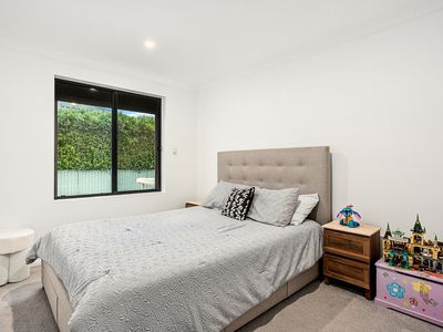 54 Esperance Drive, Albion Park