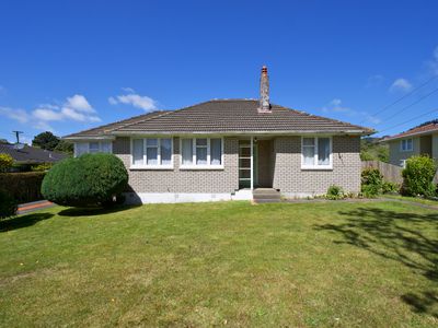3 Greer Crescent, Tawa