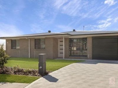 2A Regatta Way, Summerland Point