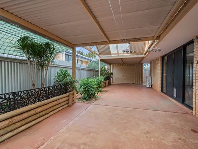 60 Hawkins Street, West Lamington