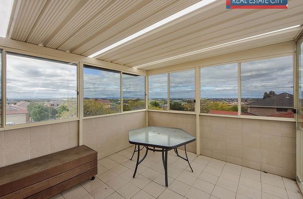 8 Grange Rise, Craigieburn