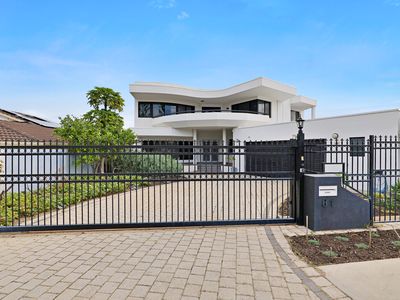 81 Chessell Drive, Duncraig