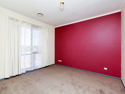 1 Lesley Drive, Hampton Park