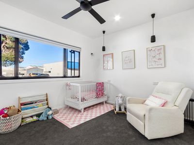 14 Glass Street, Sale