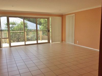 6 / 63 Leo Drive, Narrawallee