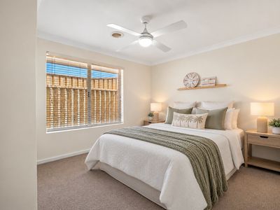 2 Anzio Court , Secret Harbour