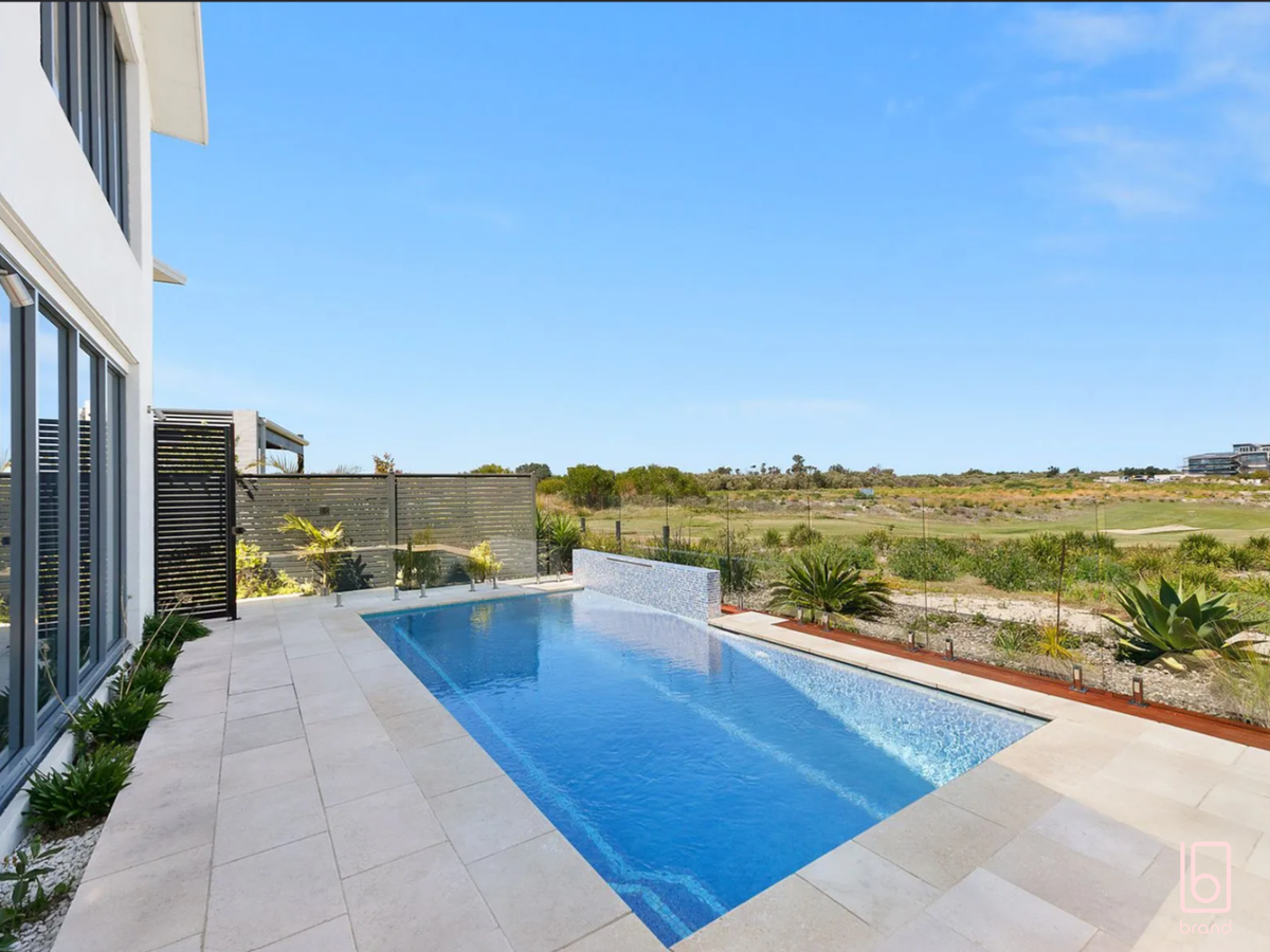 80 Pebble Beach Avenue, Magenta