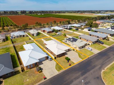 44A & 44B Madden Drive, Griffith