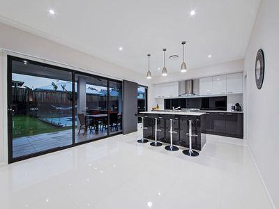 9 Lydia Place, Wakerley