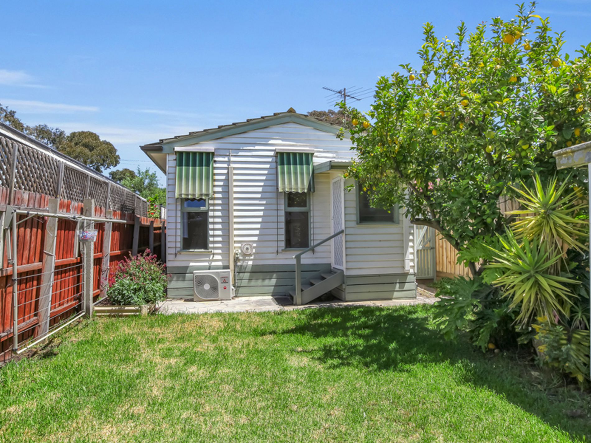 7 Railway Place North, Williamstown