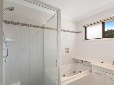 66 Rholanda Crescent, Springwood
