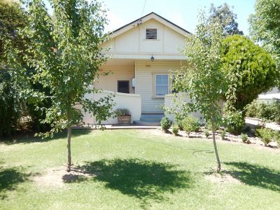 10 Birdwood Street, Corowa