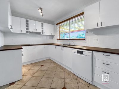 68 Robson Avenue, Gorokan