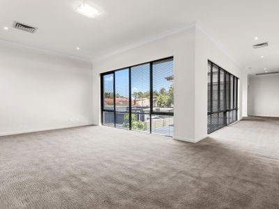 27 Hurlingham Road, South Perth