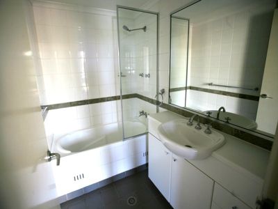 11 / 1 Wulumay Close, Rozelle