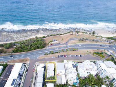 2 / 4 Marina Walk, Alexandra Headland