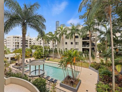 9 / 165 Main Street, Kangaroo Point