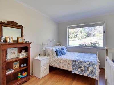 55 Autumn Road, Cradoc