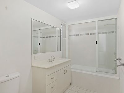 3 / 10 Lissner Street, Toowong