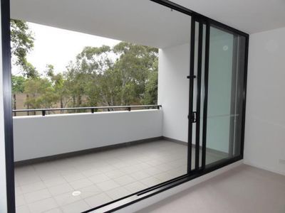 C1010 / 6 Saunders Close, Macquarie Park