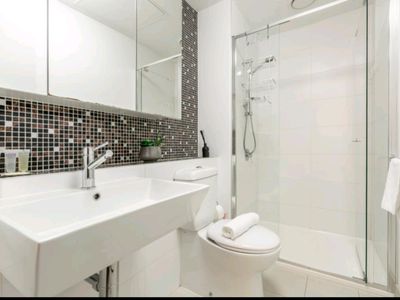 2001 / 639 Lonsdale Street, Melbourne