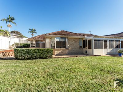 29 Monarch Drive, Hamlyn Terrace